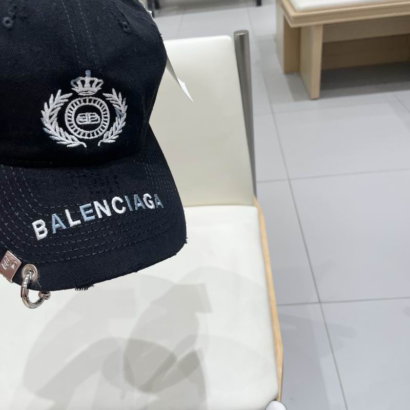 Balenciaga Cap (42)