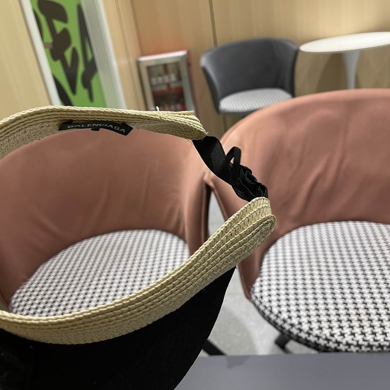 Balenciaga Visor (11)