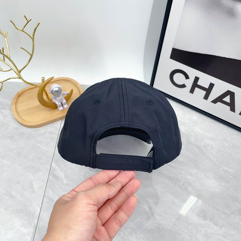 Balenciaga cap dx (2)