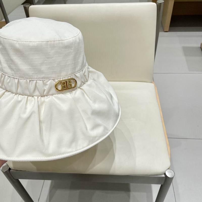 Balenciaga hat 24 (2)