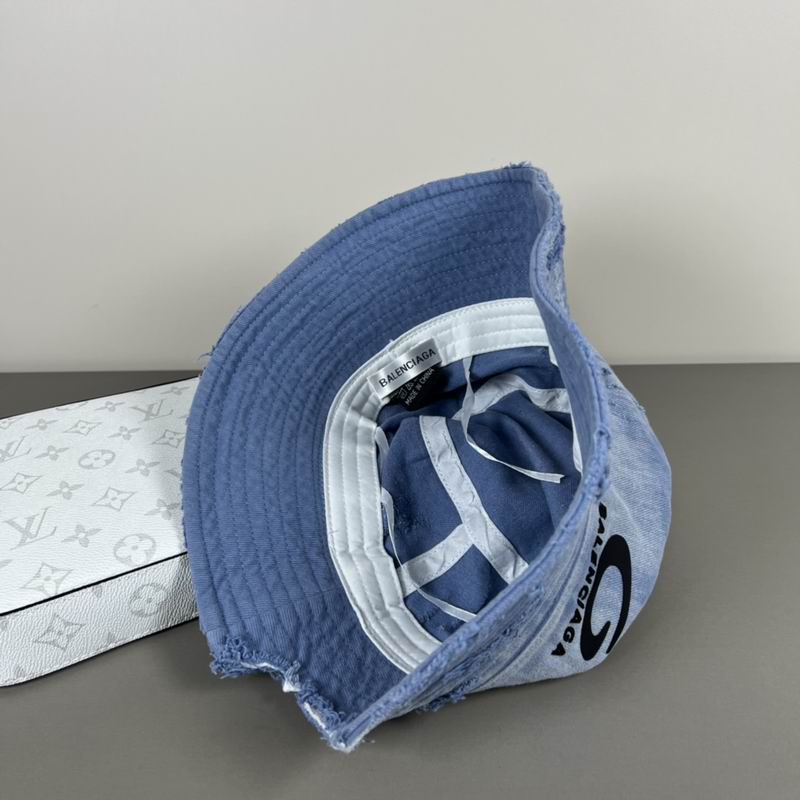 Balenciaga hat dx (5)