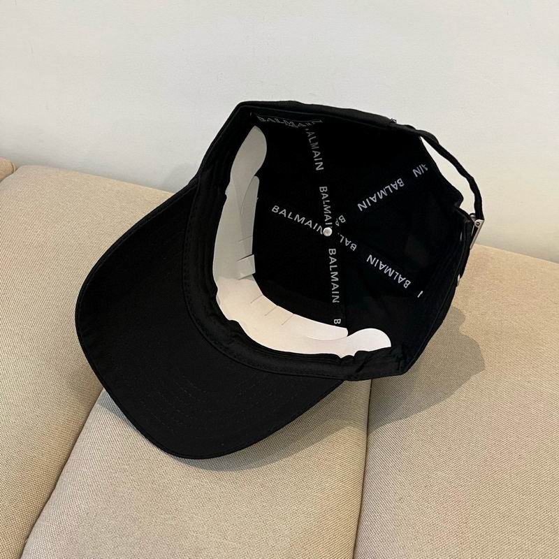 Balmain cap dx (2)