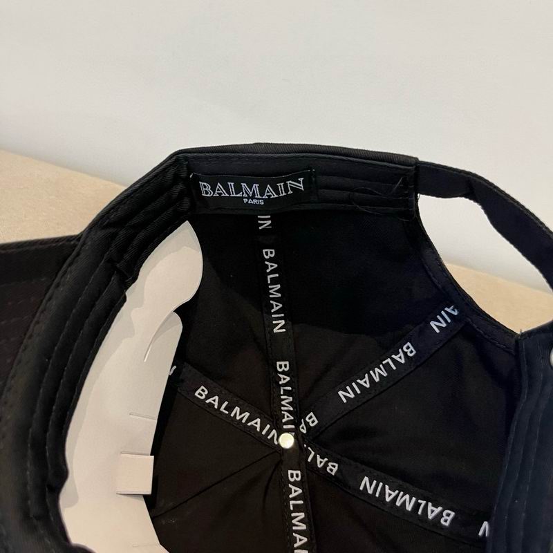 Balmain cap dx (3)