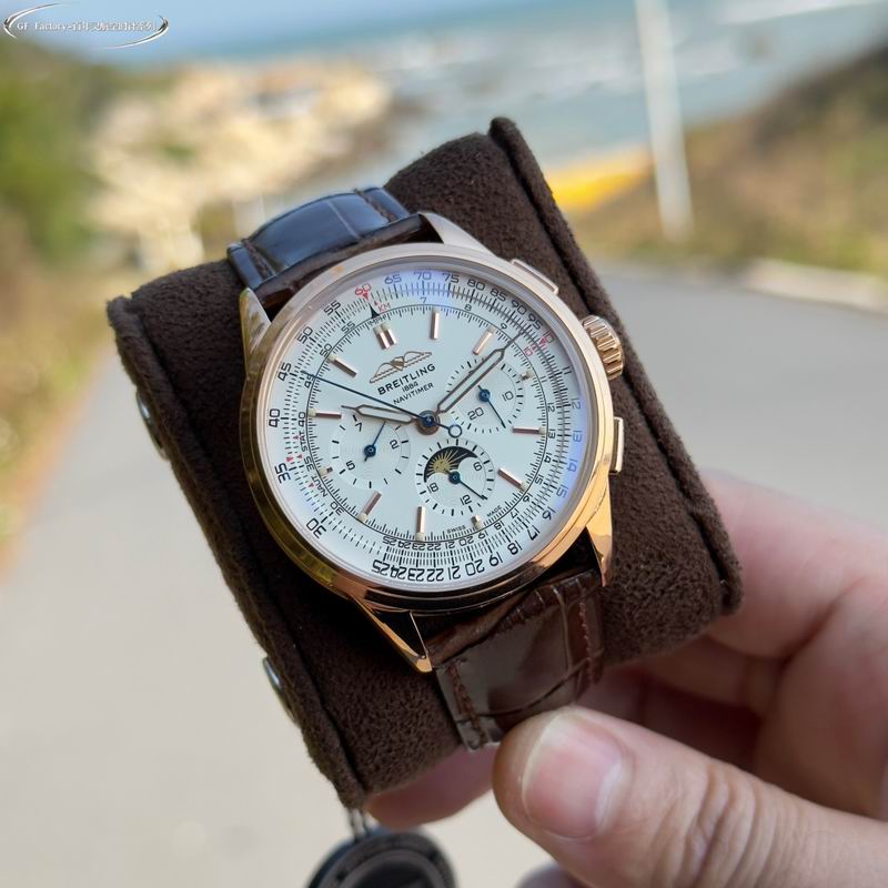 Breitling 42mm 45 (42)