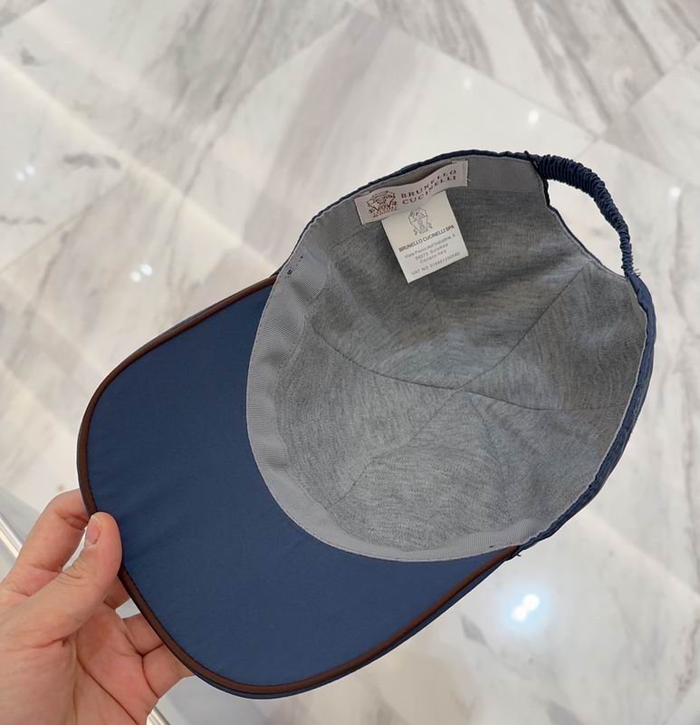 Brunello Cucinelli cap dx (136)
