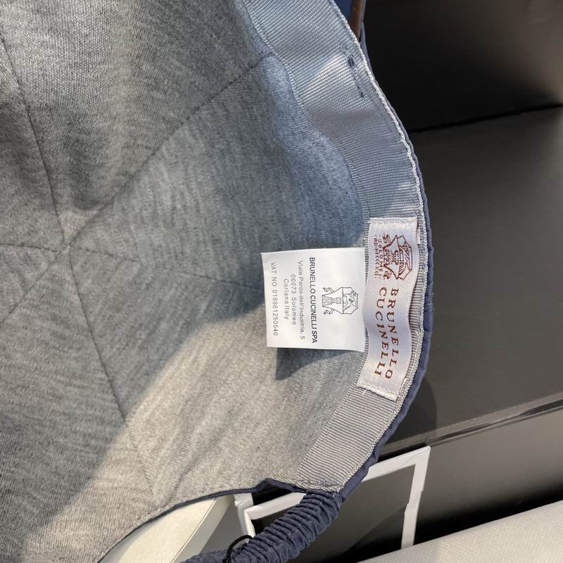 Brunello Cucinelli cap dx (30)