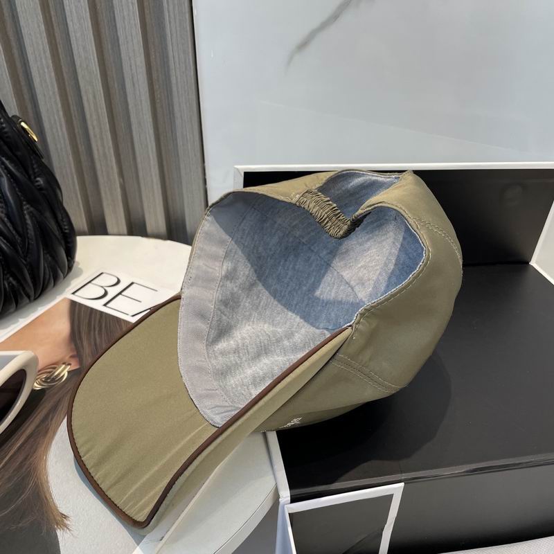 Brunello Cucinelli cap dx (42)