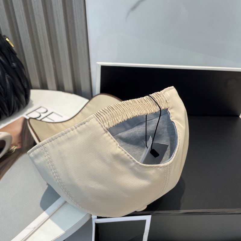 Brunello Cucinelli cap dx (61)