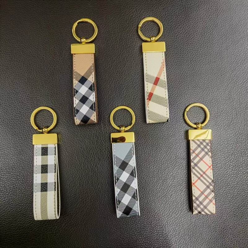 Burberry 4pcs (9)