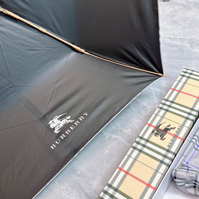 Burberry Umbrella (3)