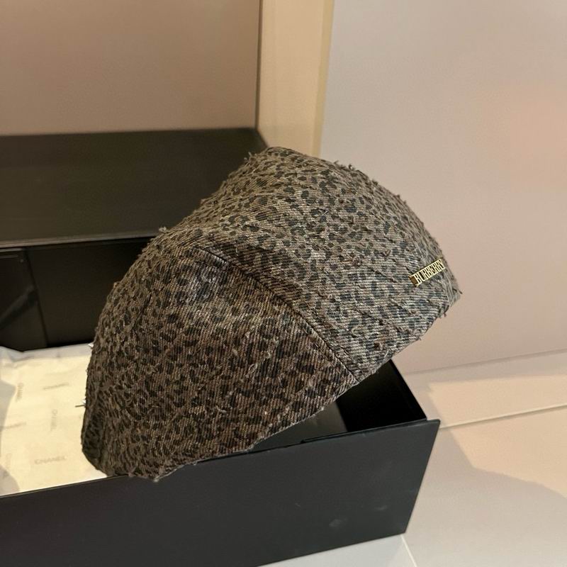 Burberry beret 80 (5)