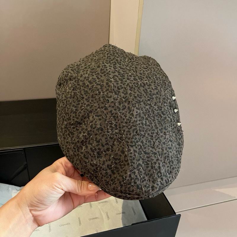 Burberry beret 80 (9)