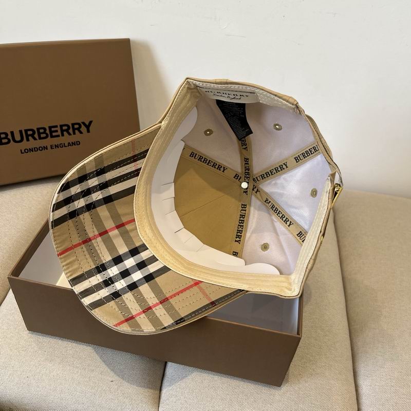 Burberry cap dx (21)