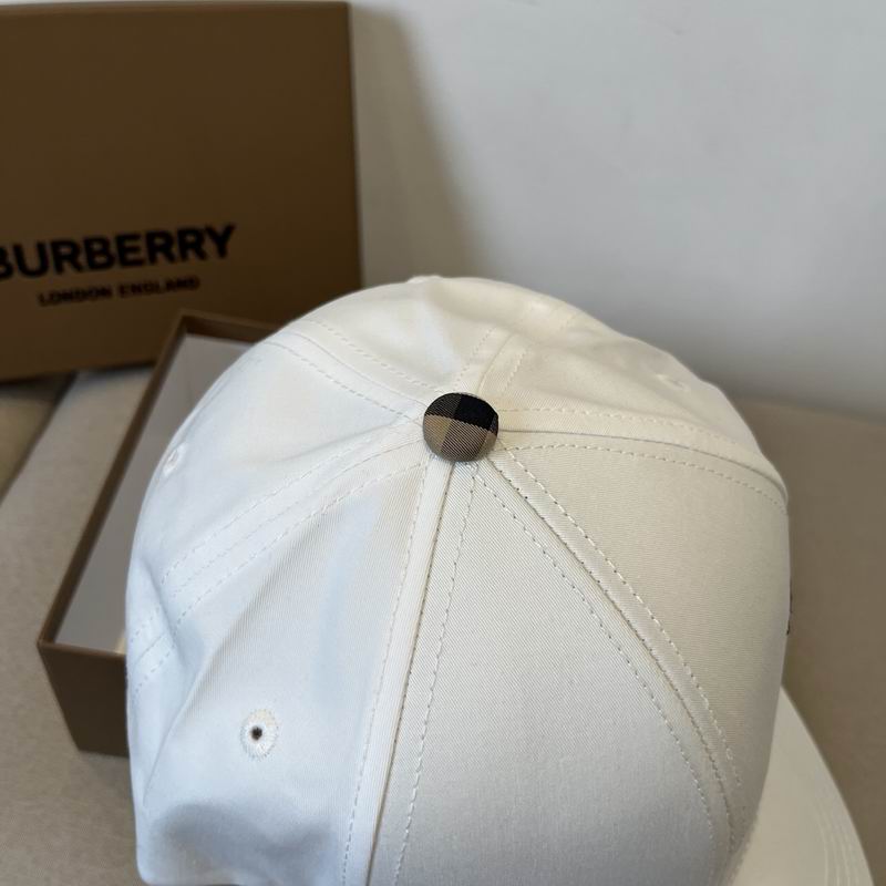 Burberry cap dx (50)