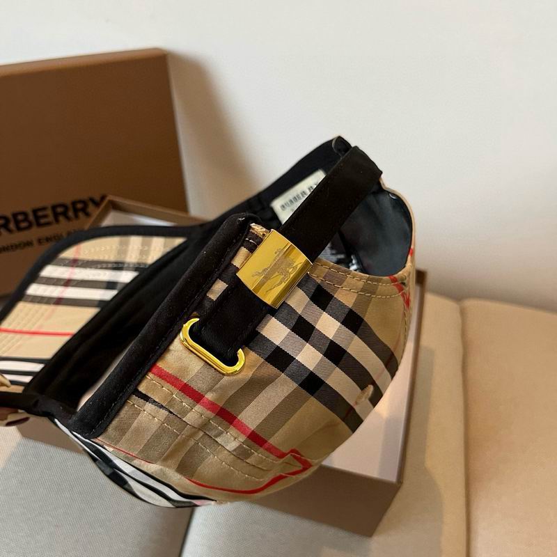 Burberry cap dx (77)