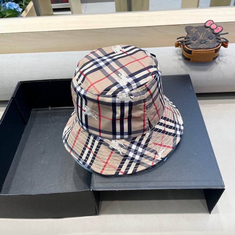 Burberry hat (15)