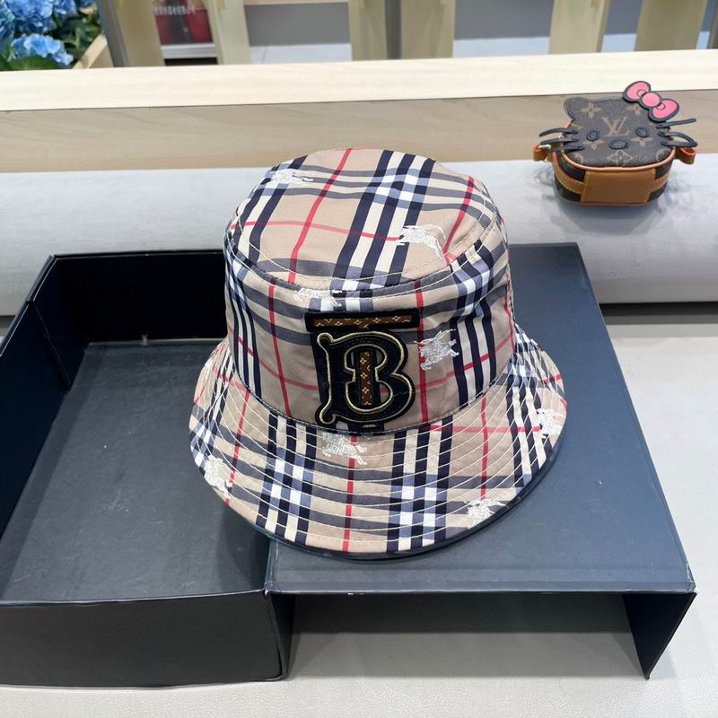 Burberry hat (16)