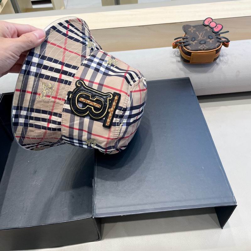 Burberry hat (21)
