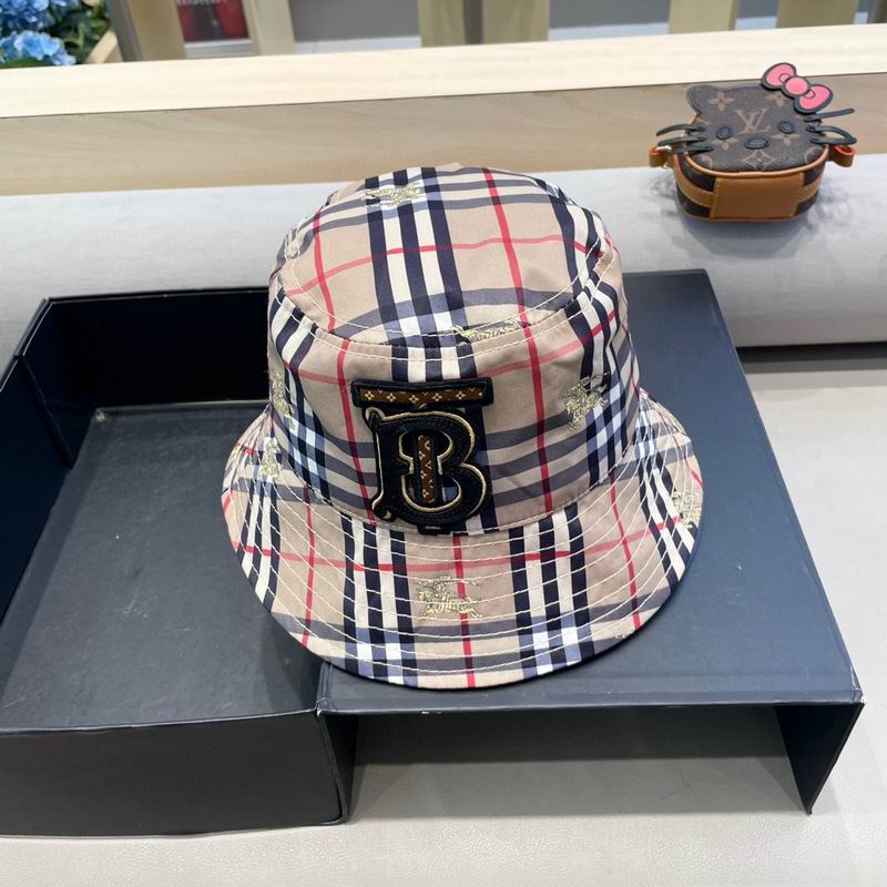 Burberry hat (26)
