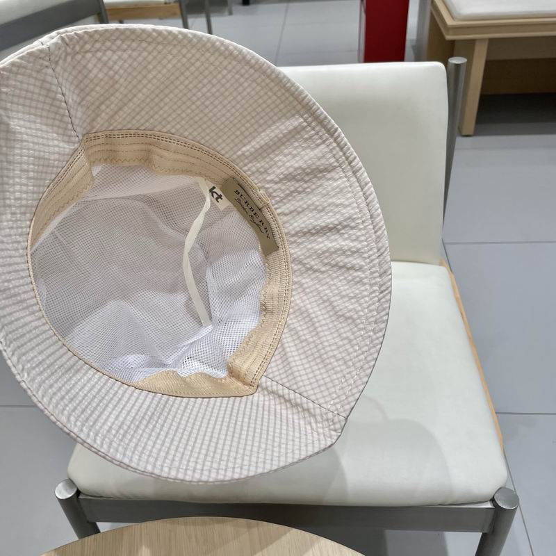 Burberry hat 45 (20)