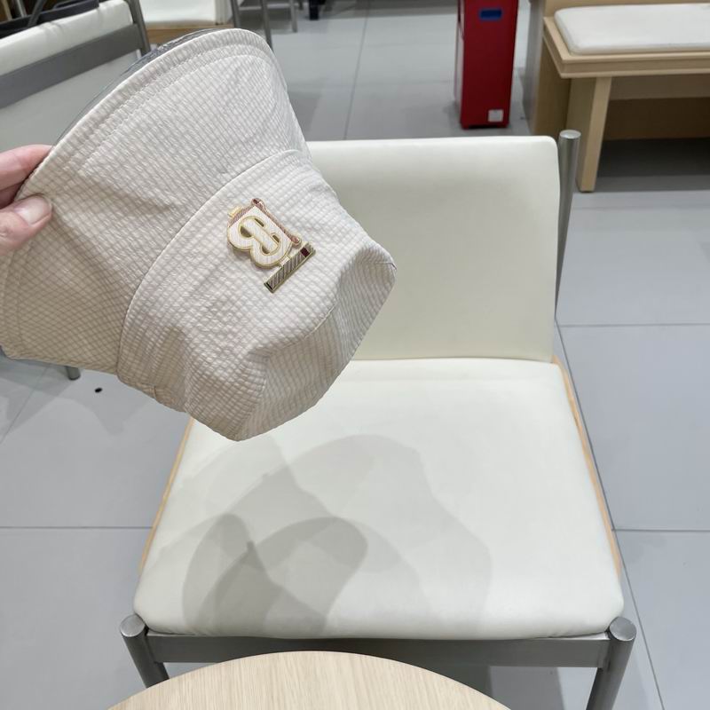 Burberry hat 45 (22)