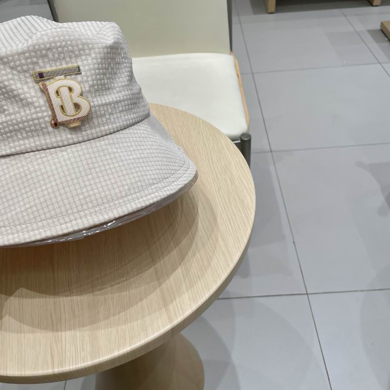 Burberry hat 45 (25)