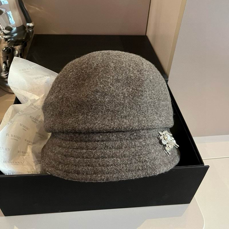 Burberry hat 79 (12)