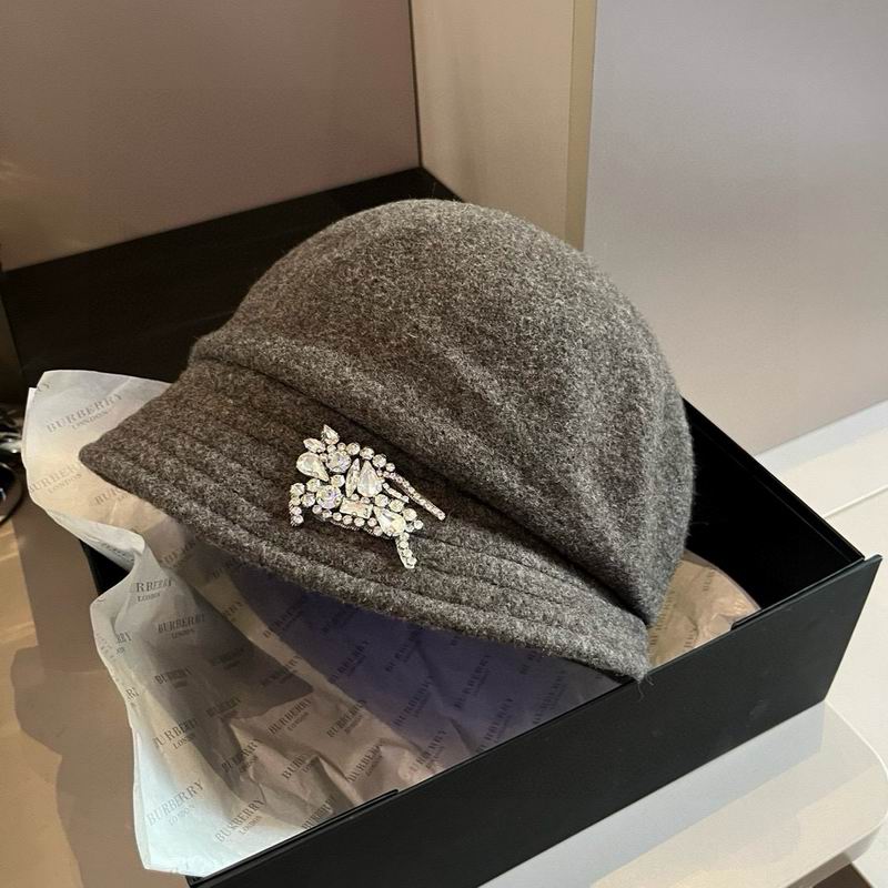 Burberry hat 79 (14)