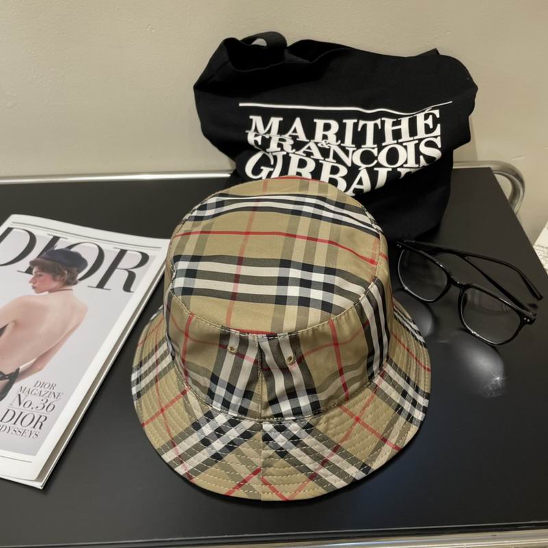 Burberry hat dx (2)