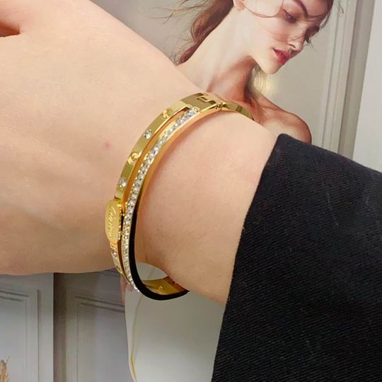 Cartier bracelet 12lyh226 (7)