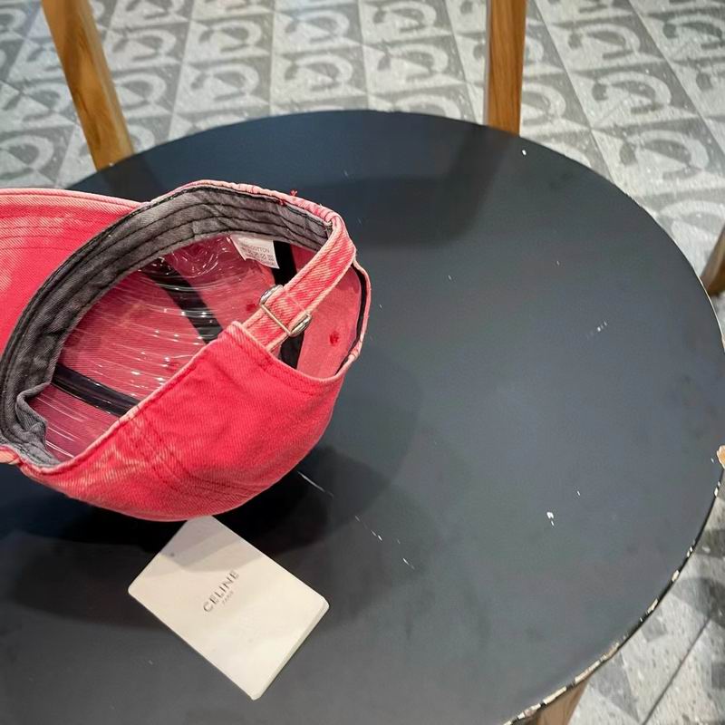 Celine Cap (39)