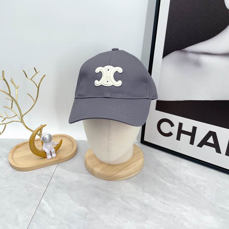 Celine cap dx (110)