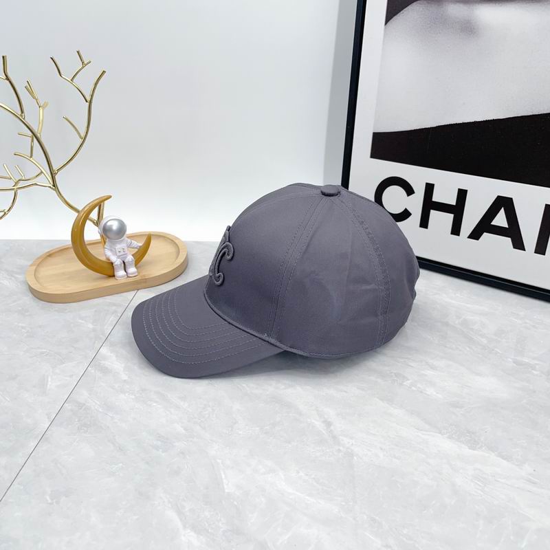 Celine cap dx (125)
