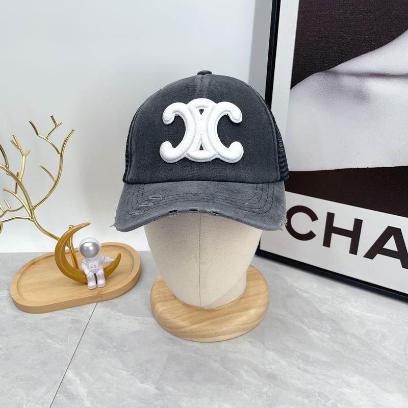 Celine cap dx (250)