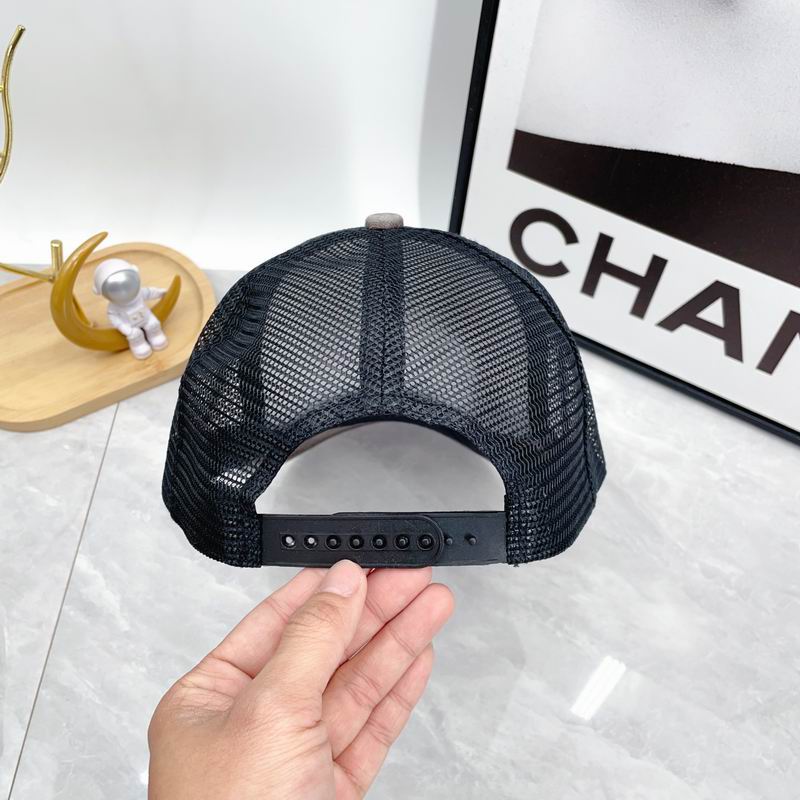 Celine cap dx (262)