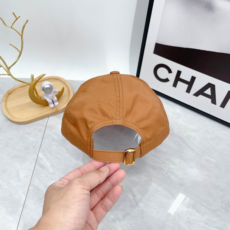 Celine cap dx (39)
