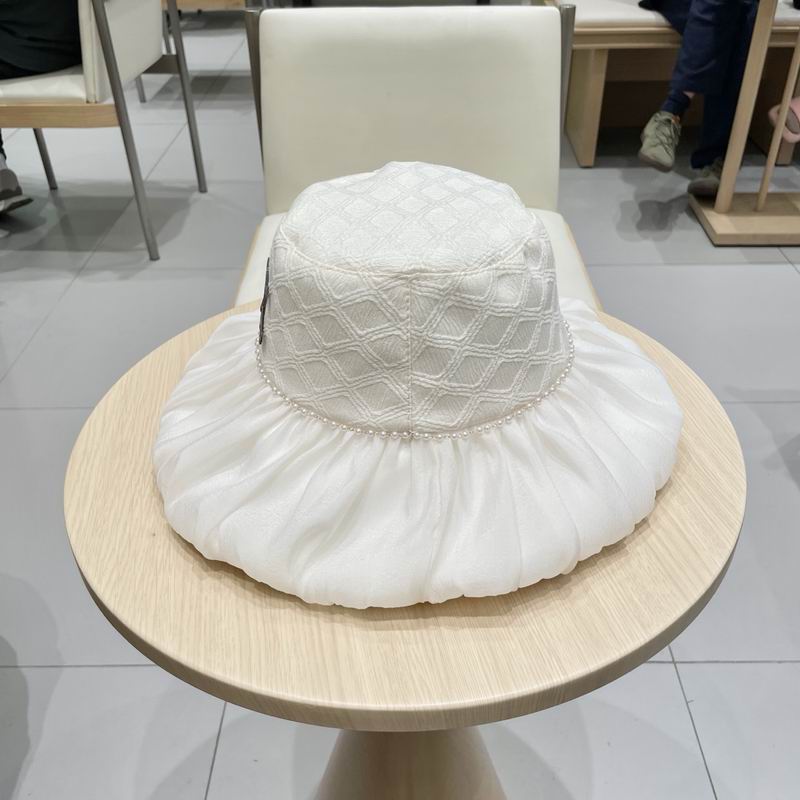 Celine hat 27 (35)