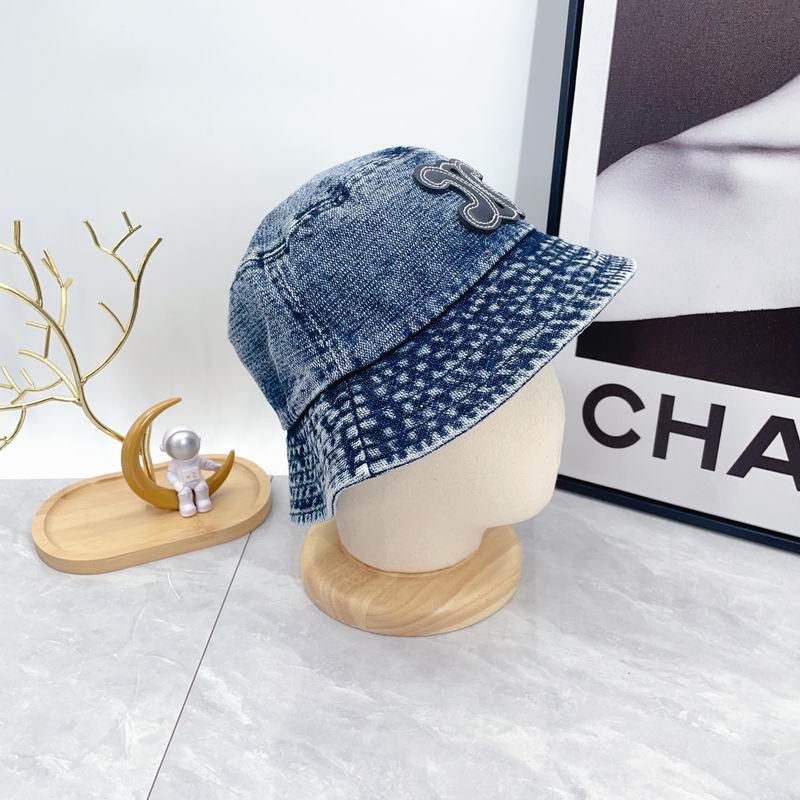 Celine hat dx (44)