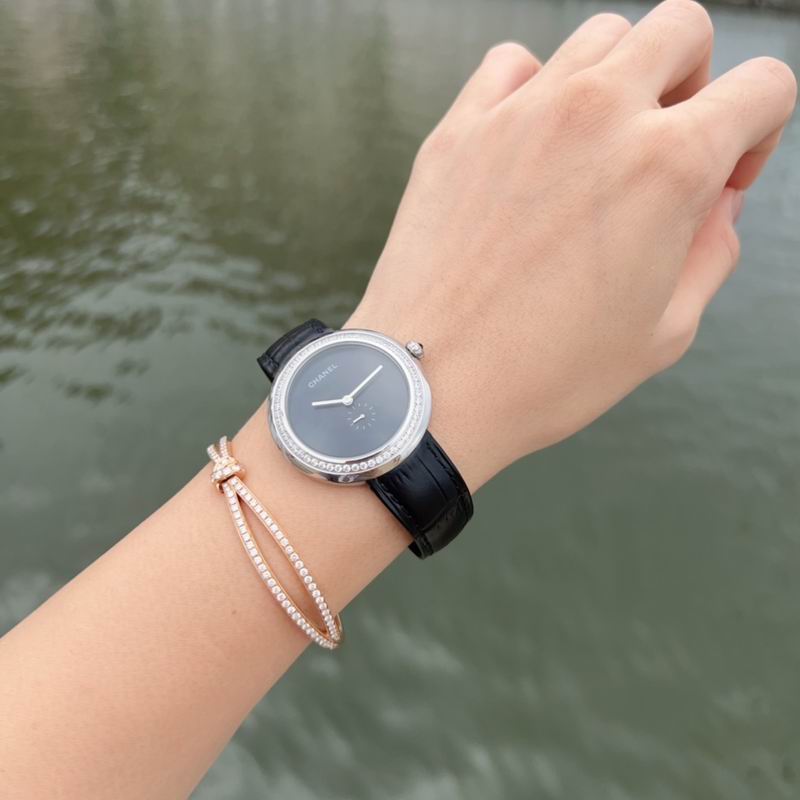 Chanel 37.5mm 24 (3)