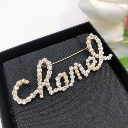 Chanel Brooch 01lyh132 (8)