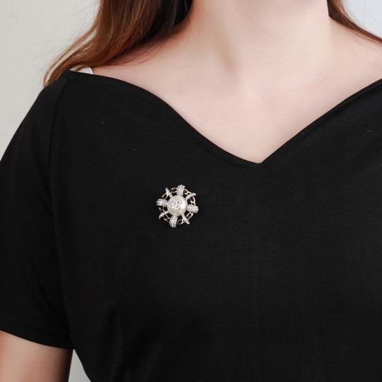 Chanel Brooch 12lyh101 (6)
