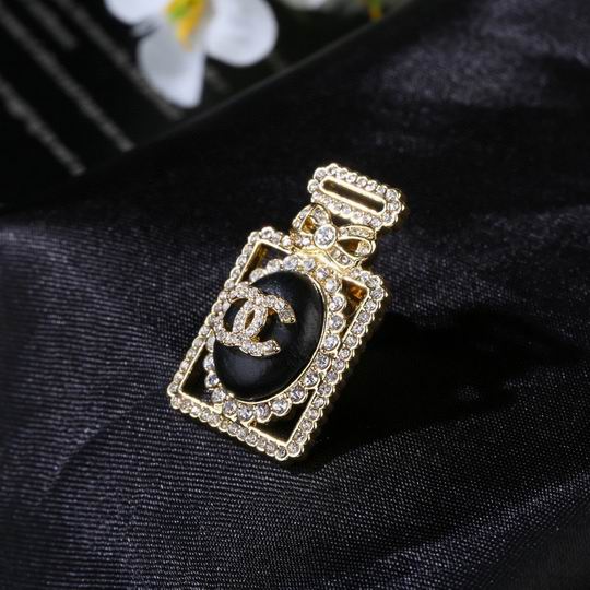 Chanel Brooch 12lyh104 (6)
