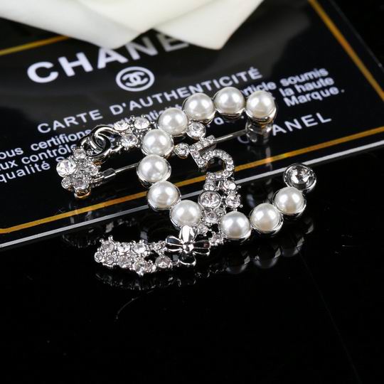 Chanel Brooch 12lyh105 (8)