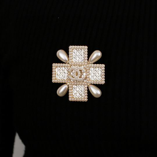 Chanel Brooch 12lyh108 (7)