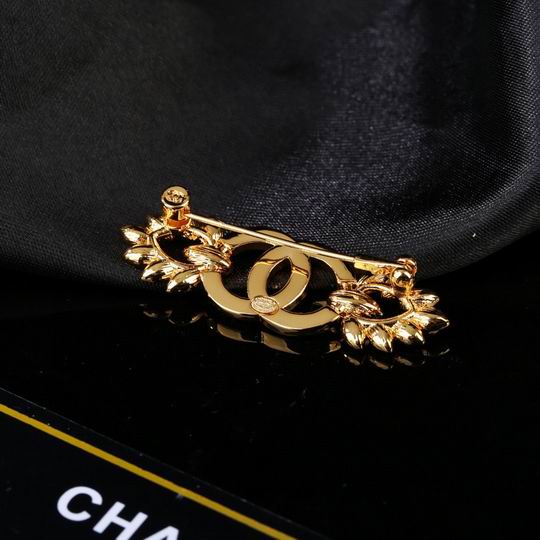Chanel Brooch 12lyh109 (2)