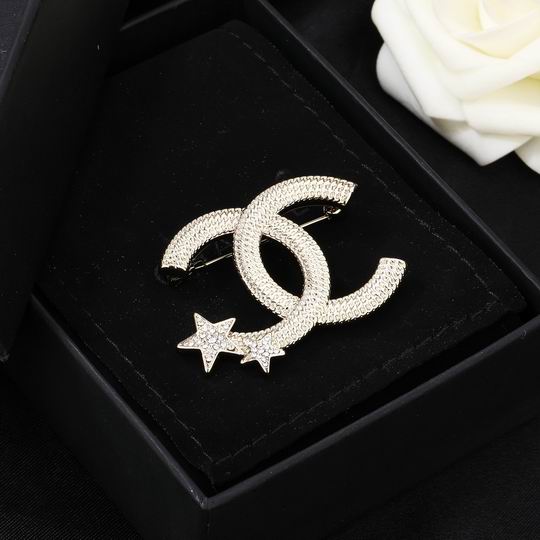 Chanel Brooch 12lyh110 (5)
