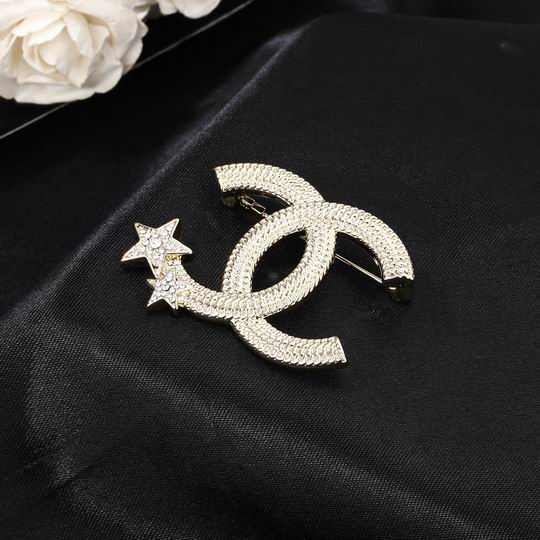 Chanel Brooch 12lyh110 (6)