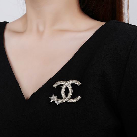 Chanel Brooch 12lyh110 (7)