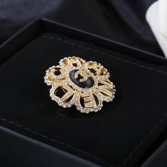 Chanel Brooch 12lyh113 (4)