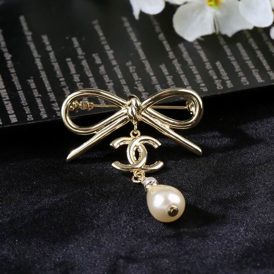 Chanel Brooch 12lyh116 (5)